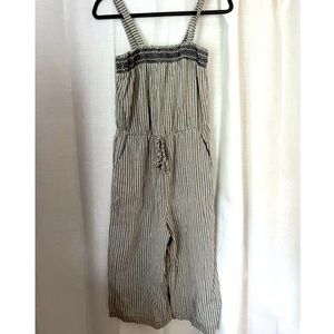 Capri jumpsuit, grey and white with straps